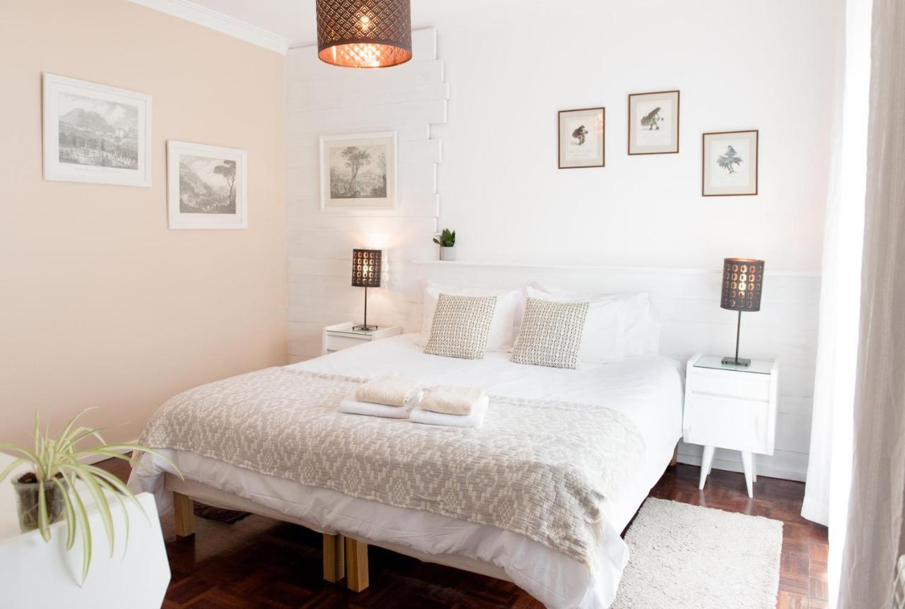 Laneez Ericeira Surf House Hostel Ngoại thất bức ảnh