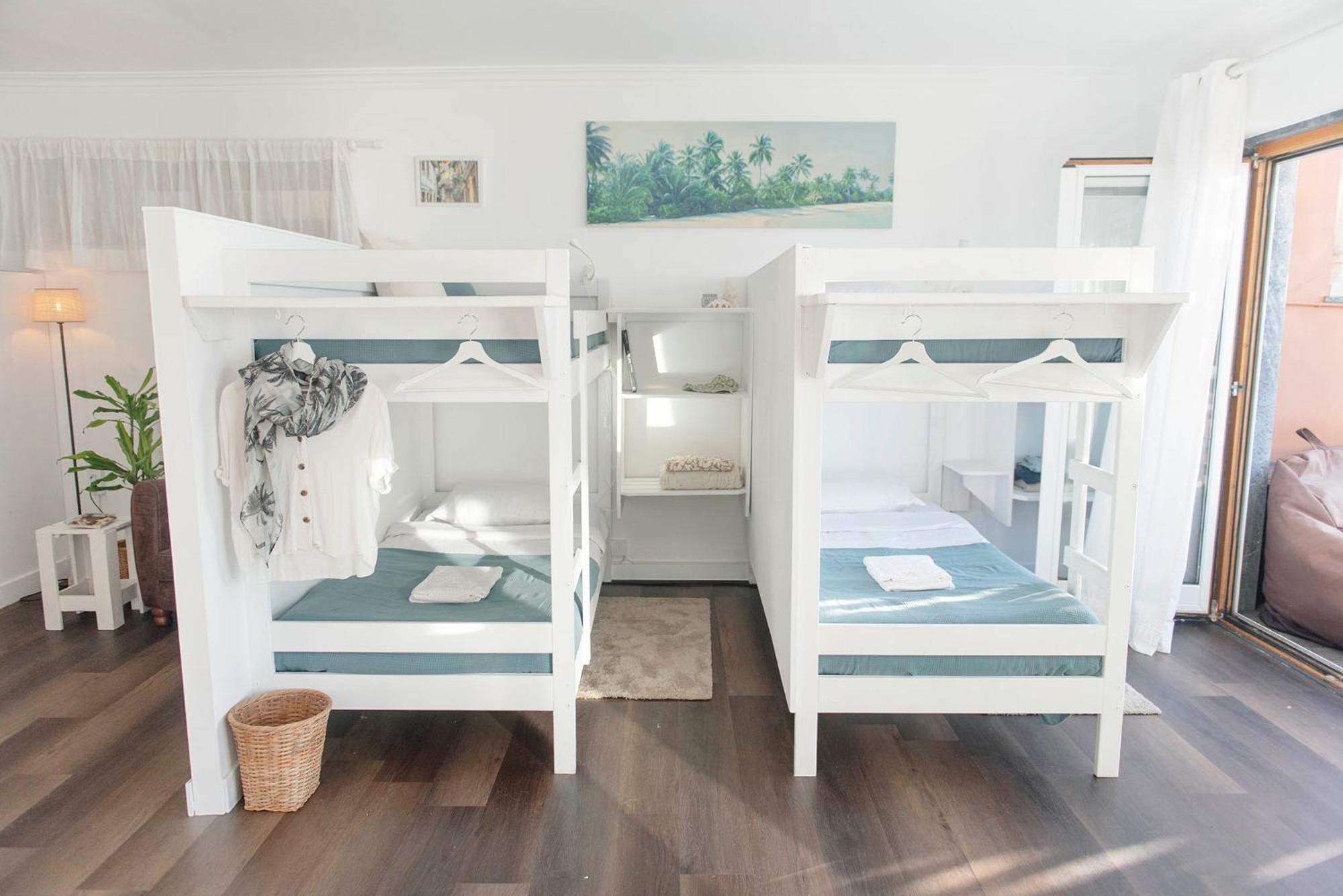 Laneez Ericeira Surf House Hostel Ngoại thất bức ảnh