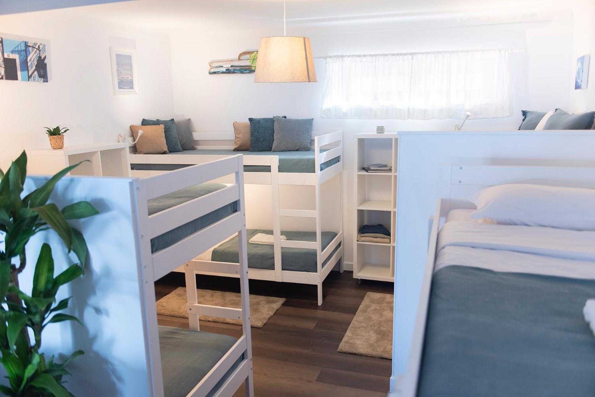 Laneez Ericeira Surf House Hostel Ngoại thất bức ảnh