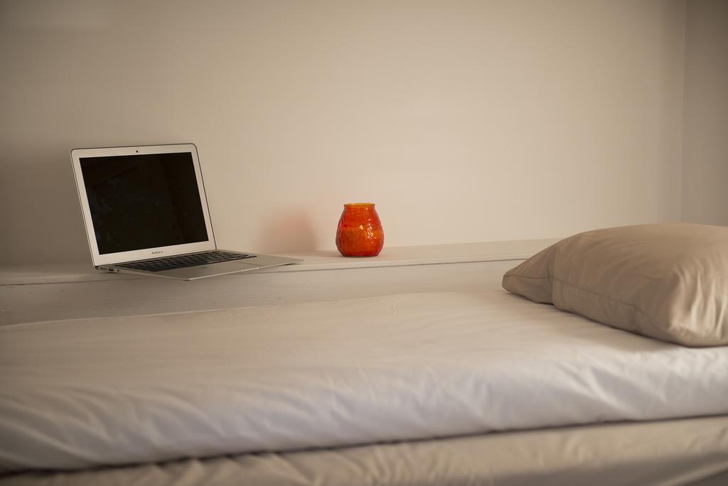Laneez Ericeira Surf House Hostel Ngoại thất bức ảnh
