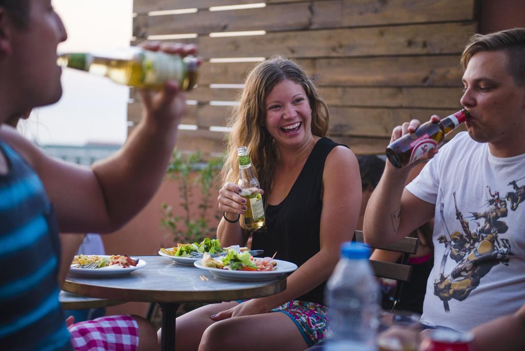 Laneez Ericeira Surf House Hostel Ngoại thất bức ảnh