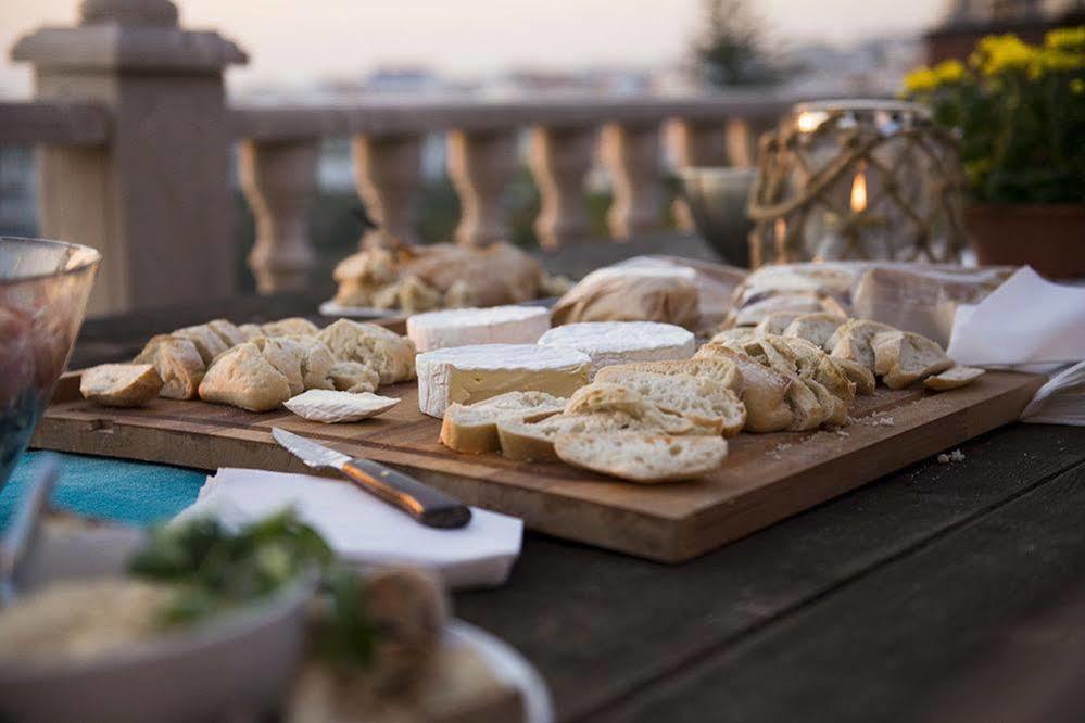 Laneez Ericeira Surf House Hostel Ngoại thất bức ảnh